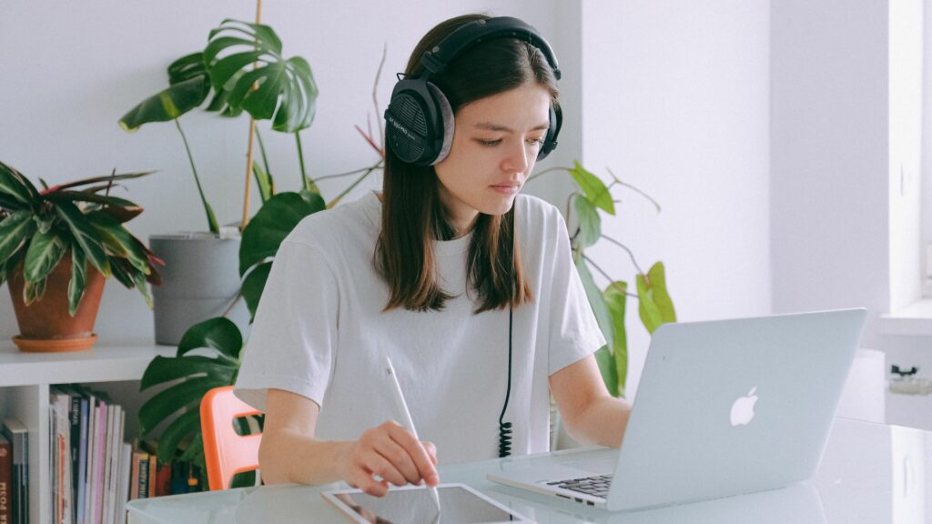 CRM Freelance : Trouver le Bon Consultant CRM pour Indépendants
