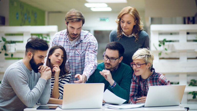 SEO local : définition & guide complet pour le référencement local